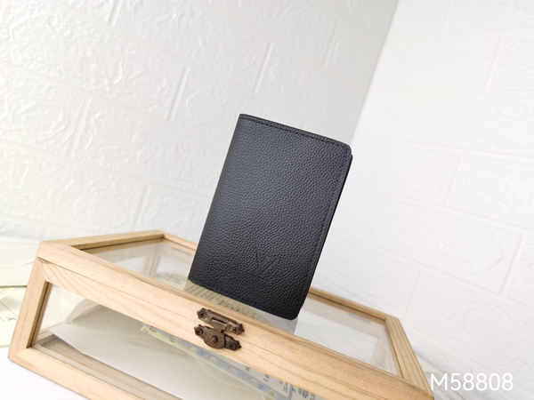 LVコピーウォレット正面デザイン